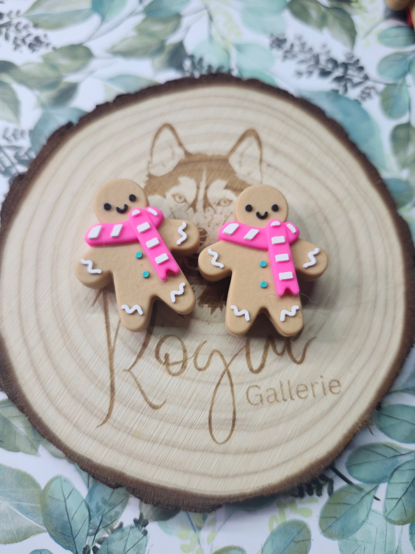 Gingerbread Man Pink Focal