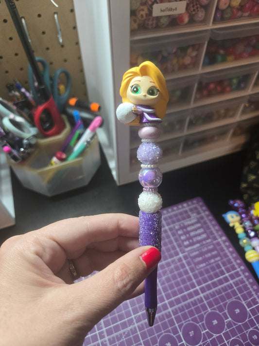 Princess w/Snowball Pen