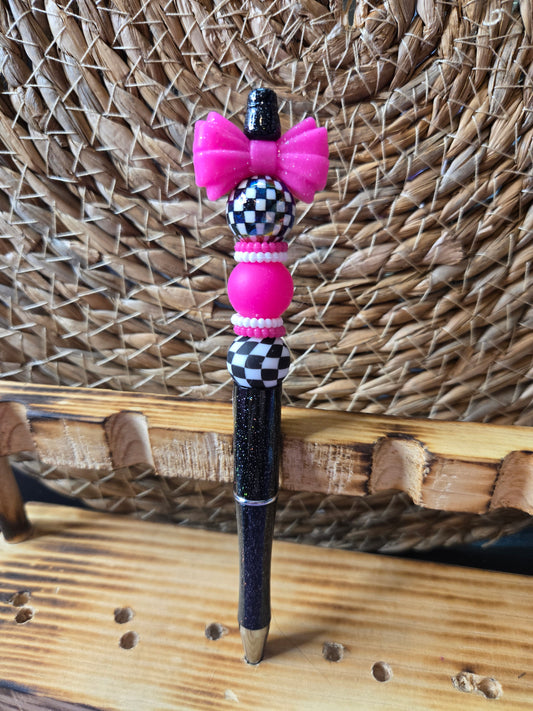 Pink Checkered Bow Pen